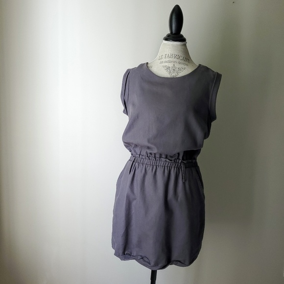 Love Stitch | Charcoal Sleeveless Linen Midi Dress - Picture 2 of 8